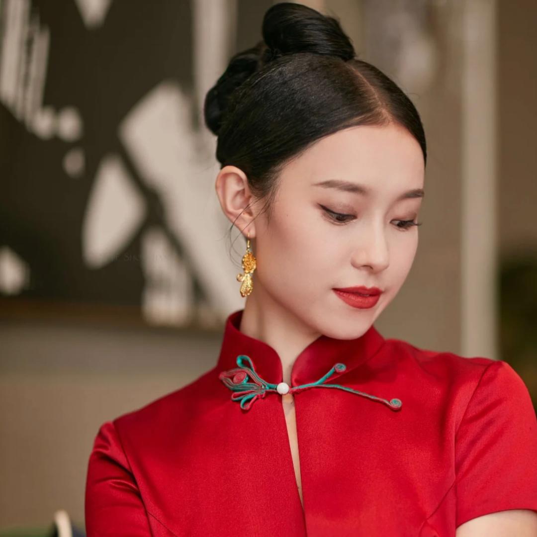 天津咪呀婚宴礼服定制