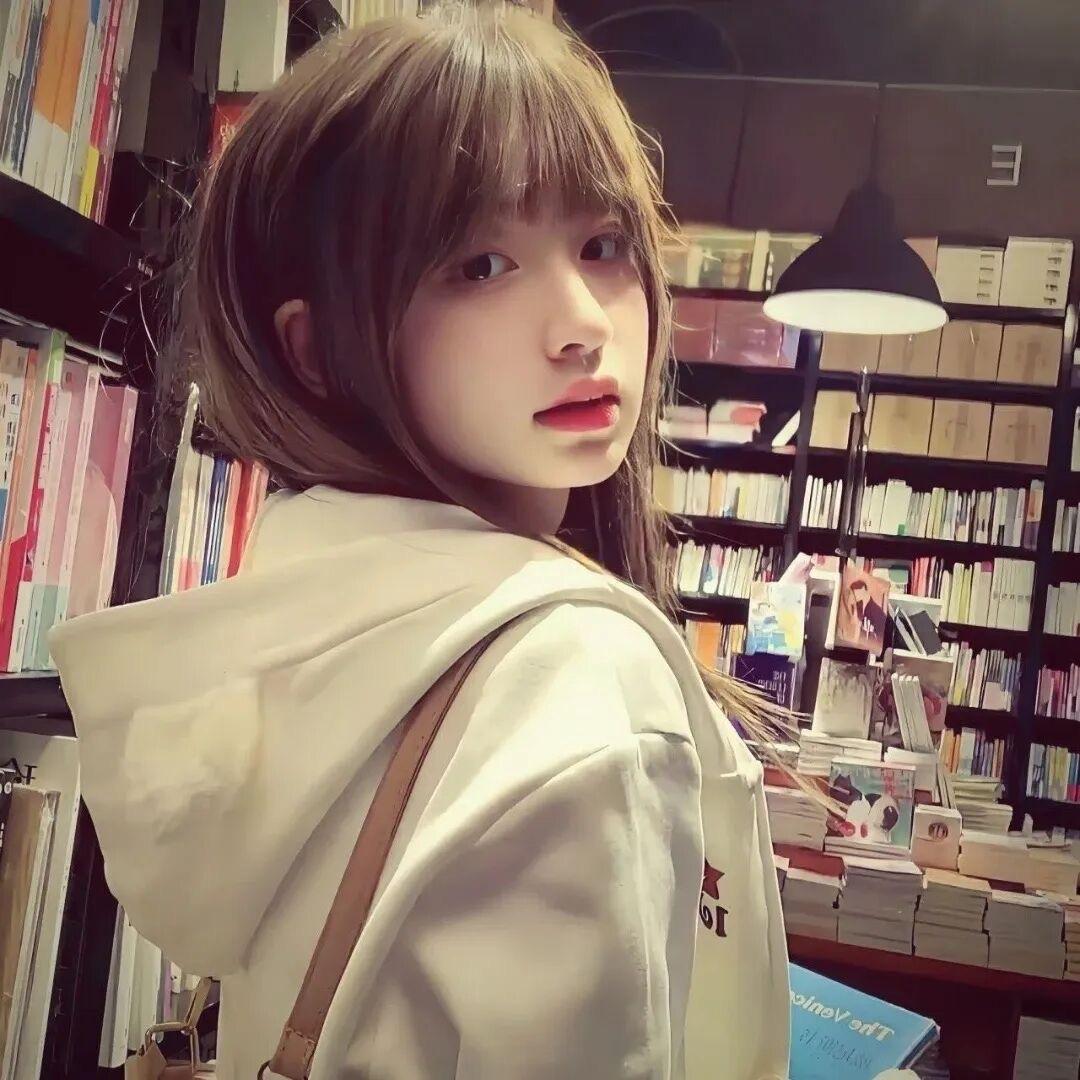 孙嘉别碰我的丸子头