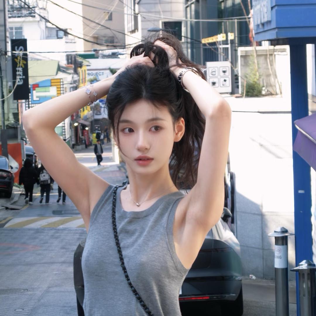 我们俩女装集合店