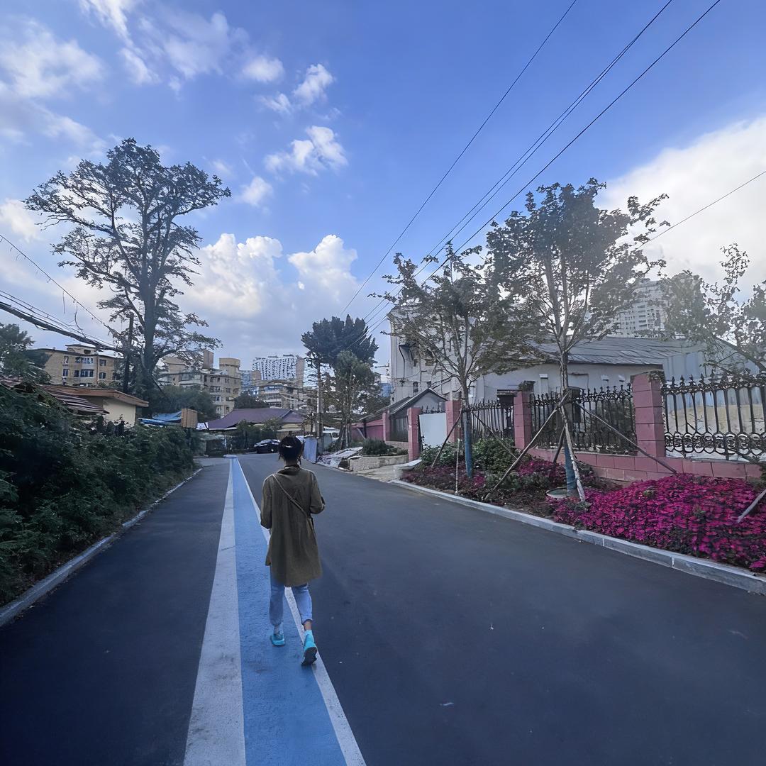 諵小瑜