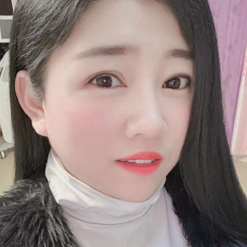 余雅雅