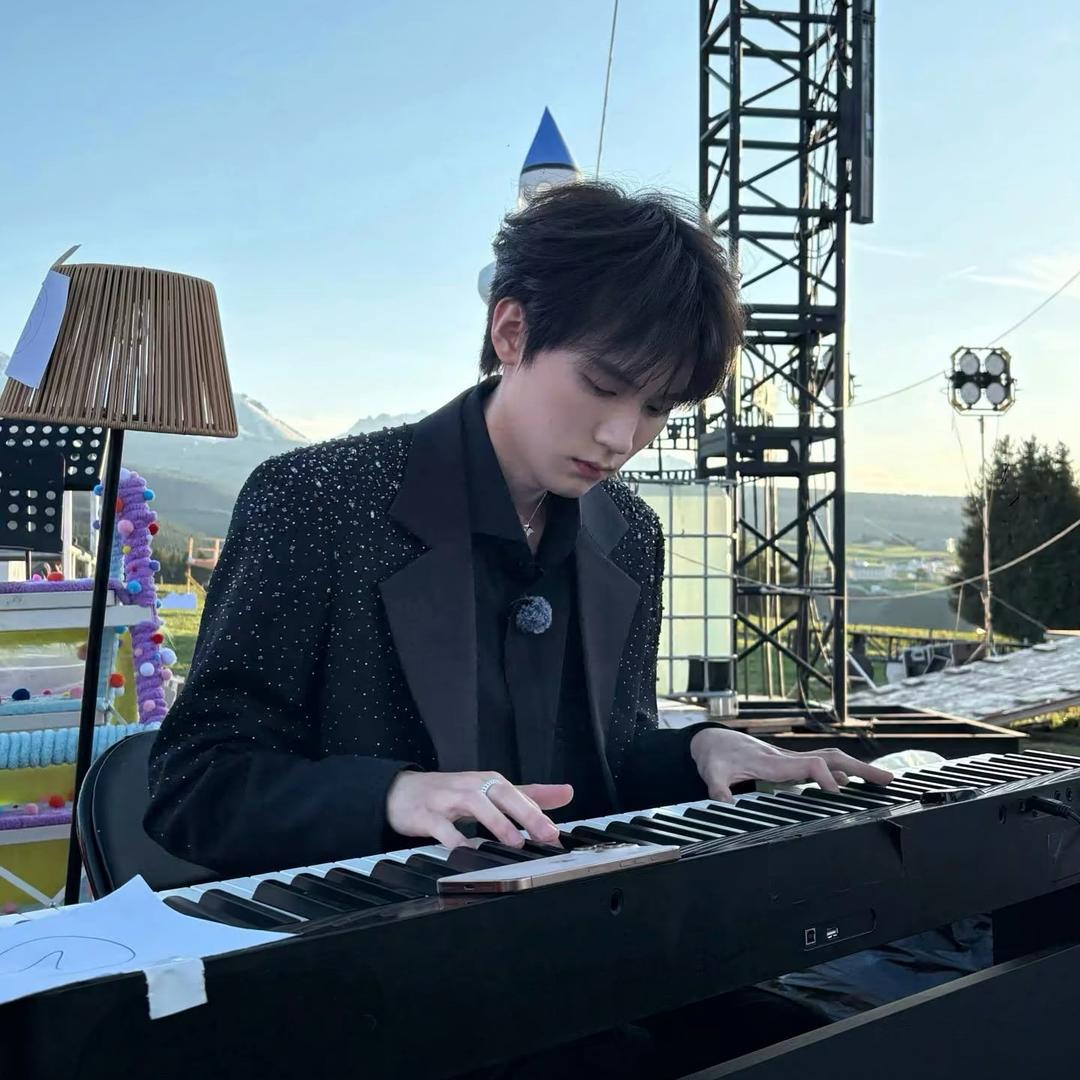 𝙍𝙖𝙣翊然的颡ᵀᙆ