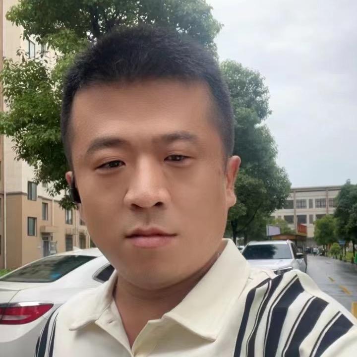 昌华翊