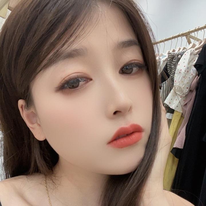十三月女装官方号