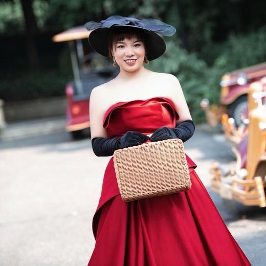 梦雪玲（等一个宠我的人）