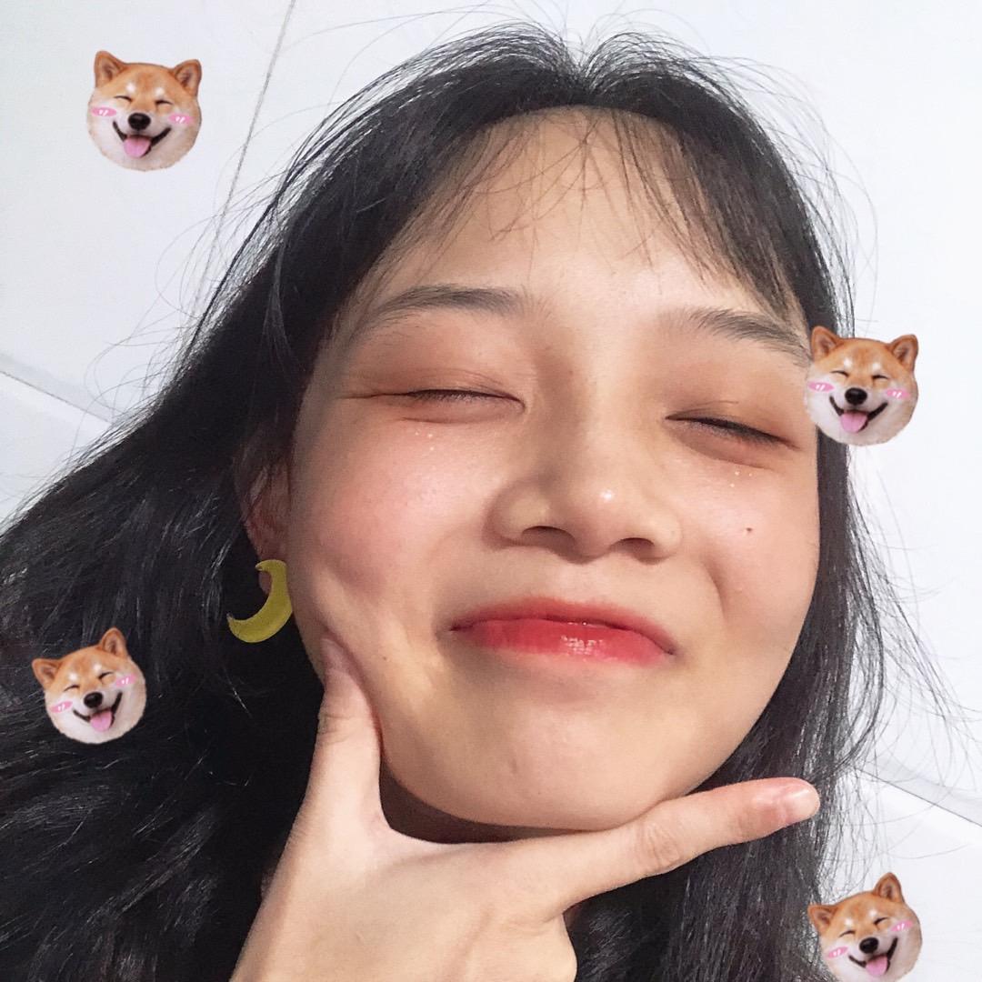 爱吃香菜的莓莓酱