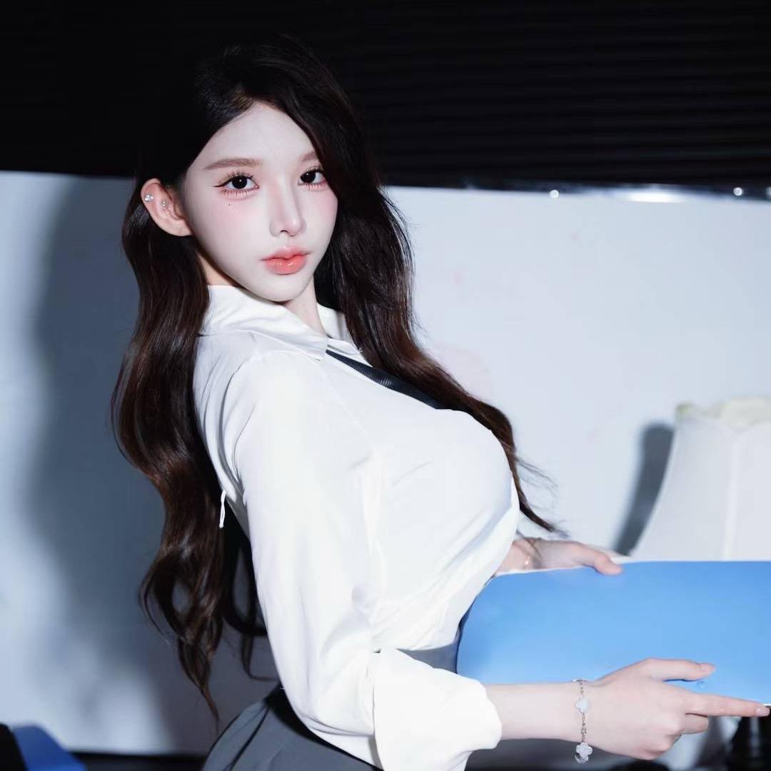 小尤