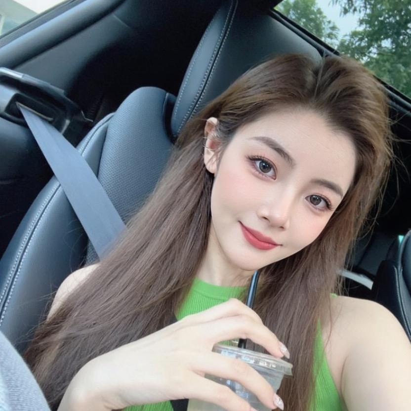 吉娃女装批发 株洲巨丰1楼B27-28号