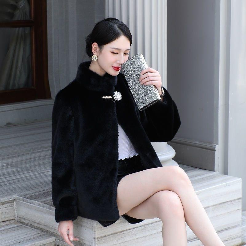 锦尚服饰选