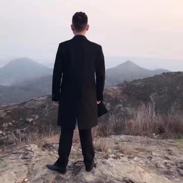 荣哥