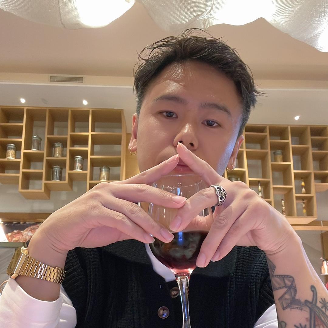 北海周业磊剪发故事