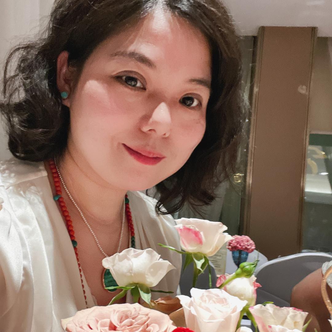 知玉纳姐严选珠宝