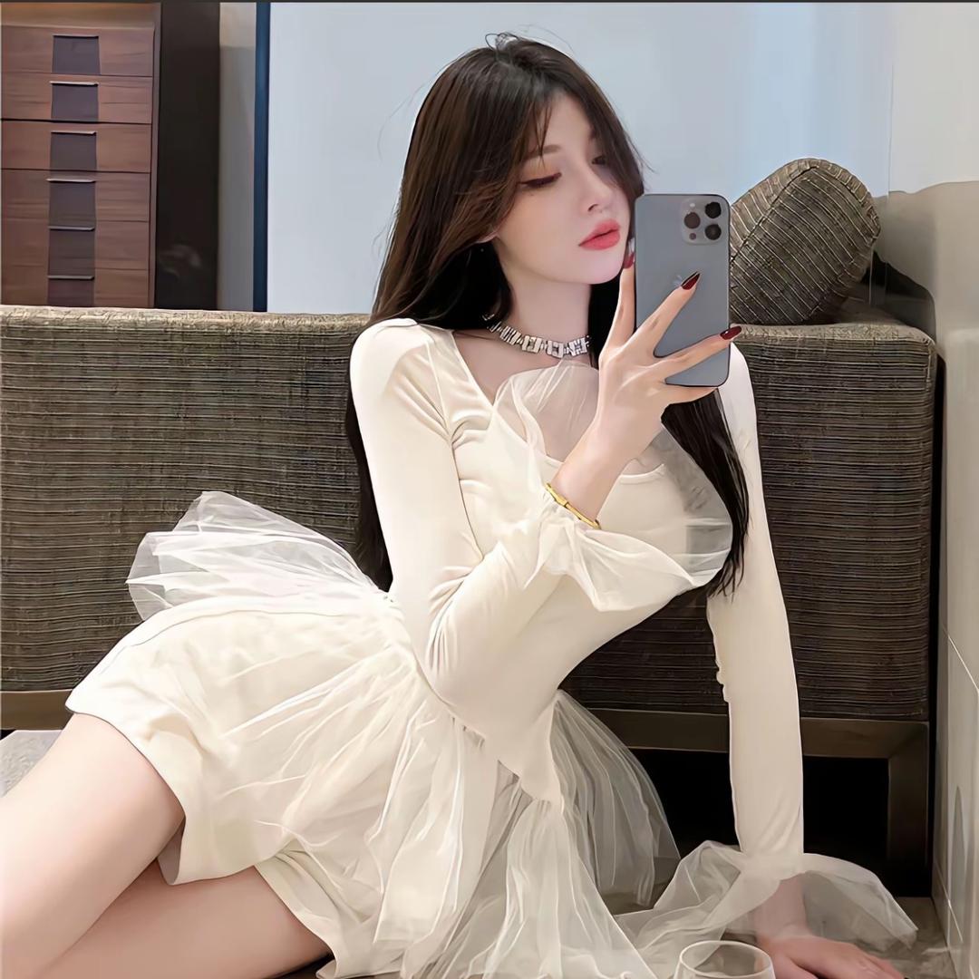 飞儿爱看球