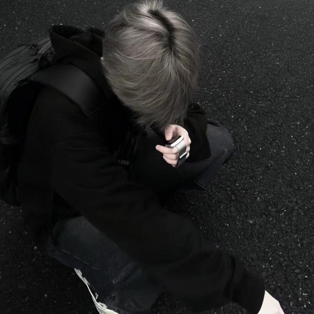 慕青