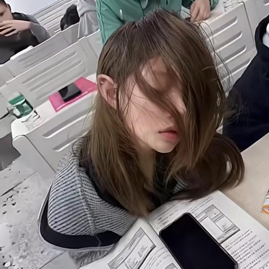 摁F逃离地球
