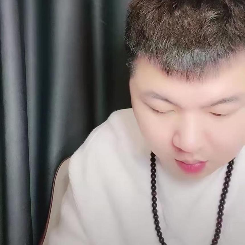 梅小欠🔥