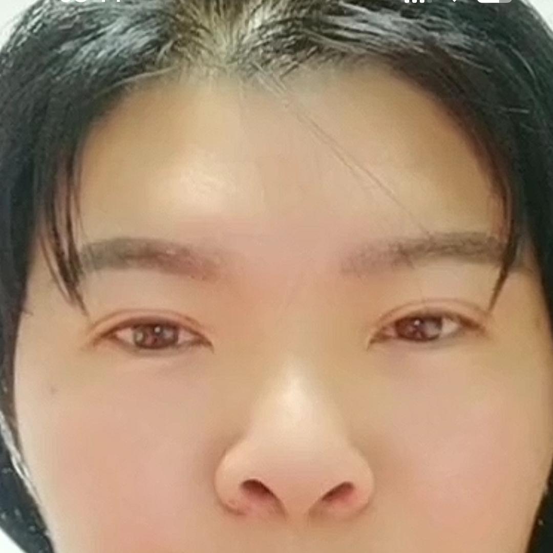 小艳
