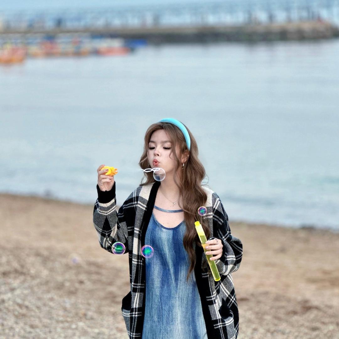 我真拱去学英格力士了