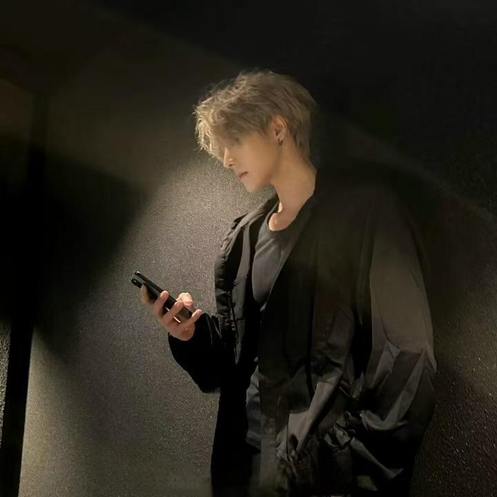 屋漏偏逢连夜雨