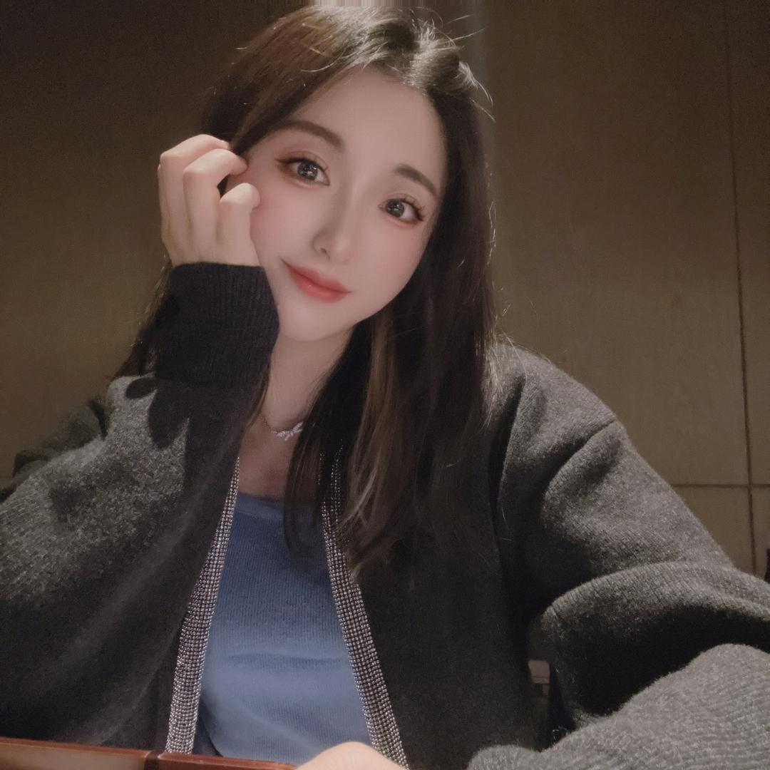 尼娅大牌女装