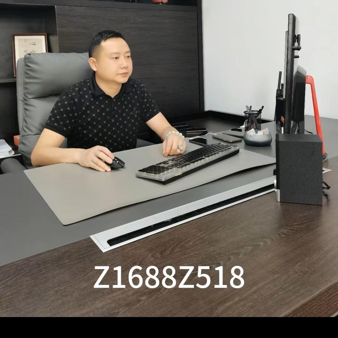 磊哥