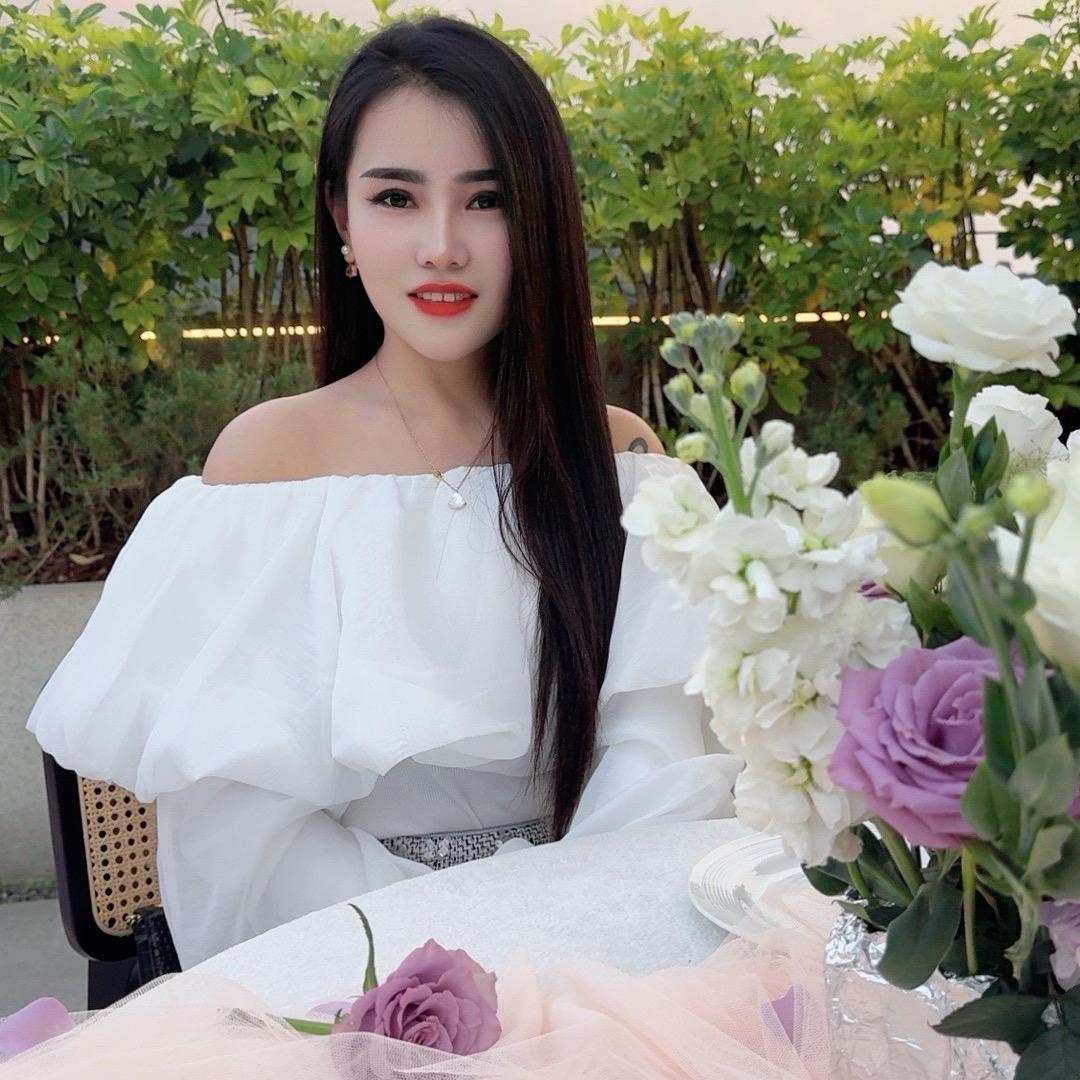 龙陵 邱慧