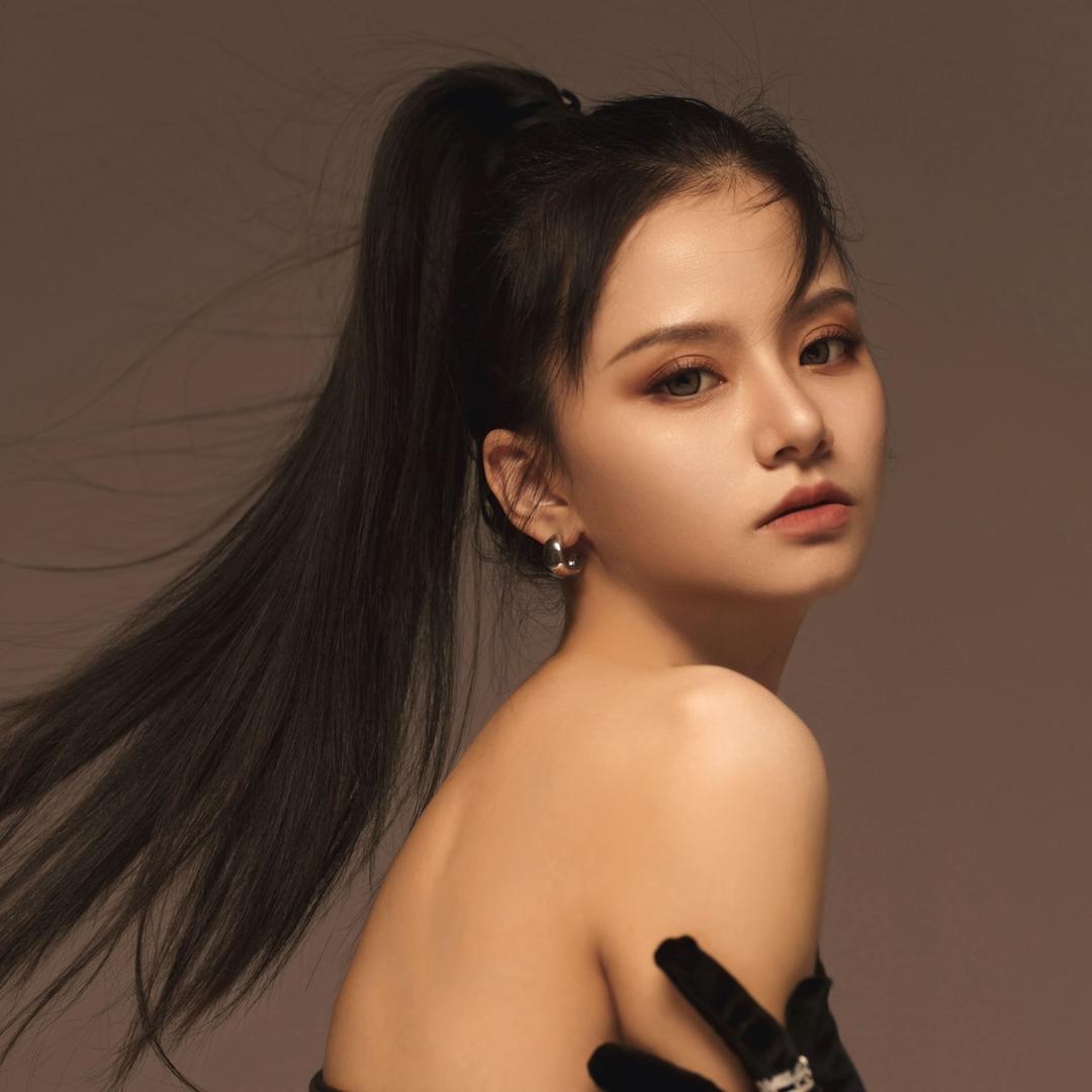 是酸妞呀