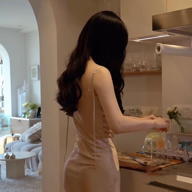 单Angelina（高冷御姐）