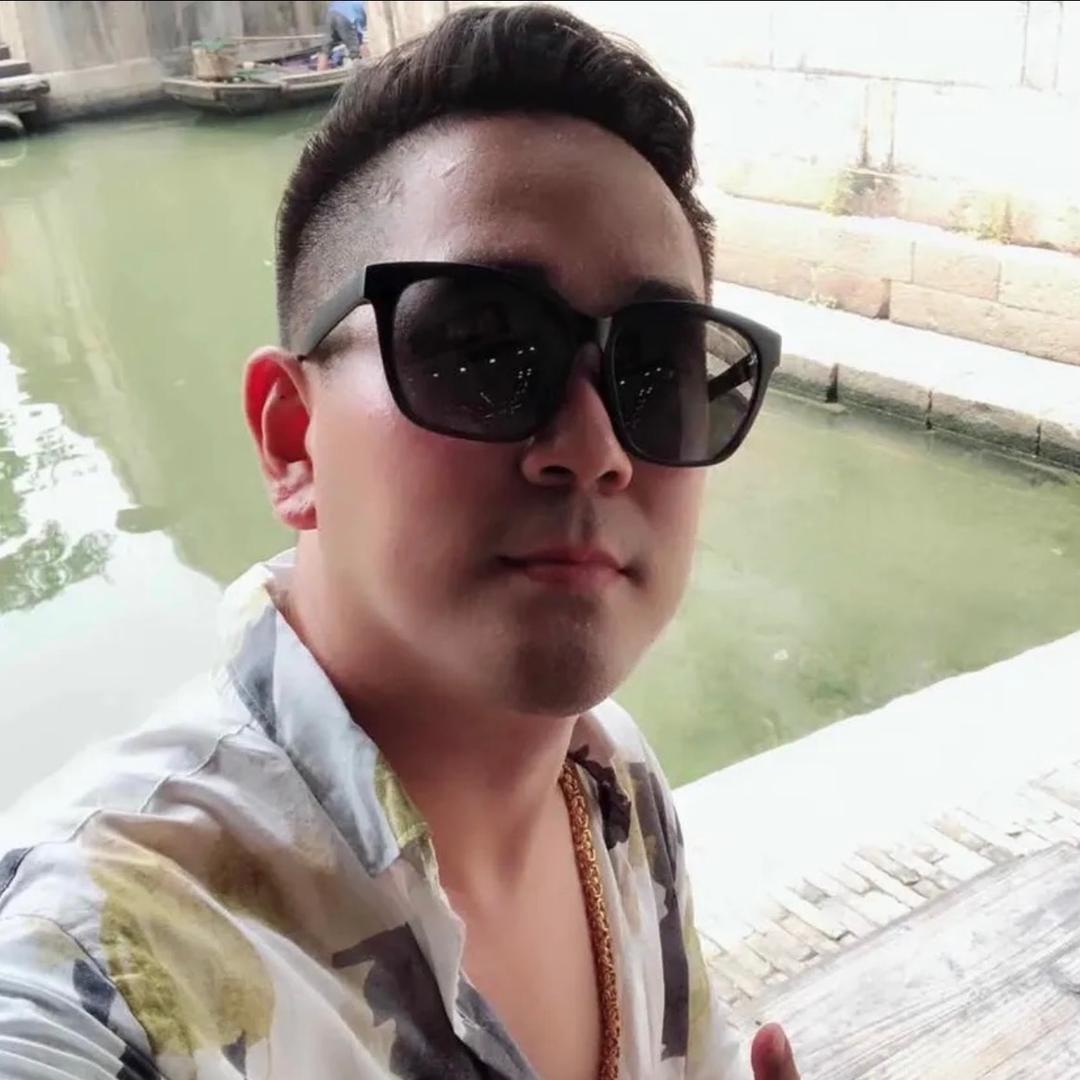 巫乞闲【 户外娱乐】