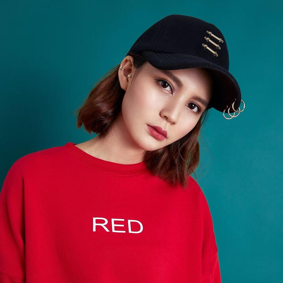 静静不静（老板娘）