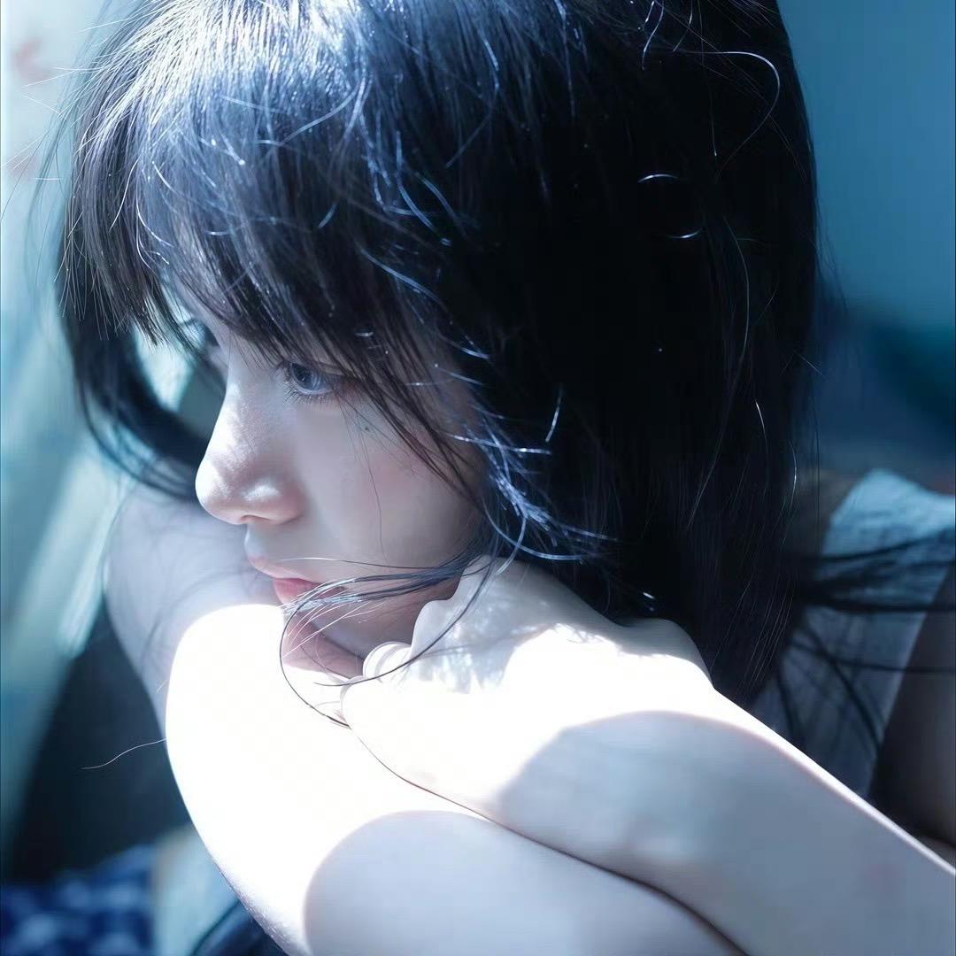 小阎睡不醒💤