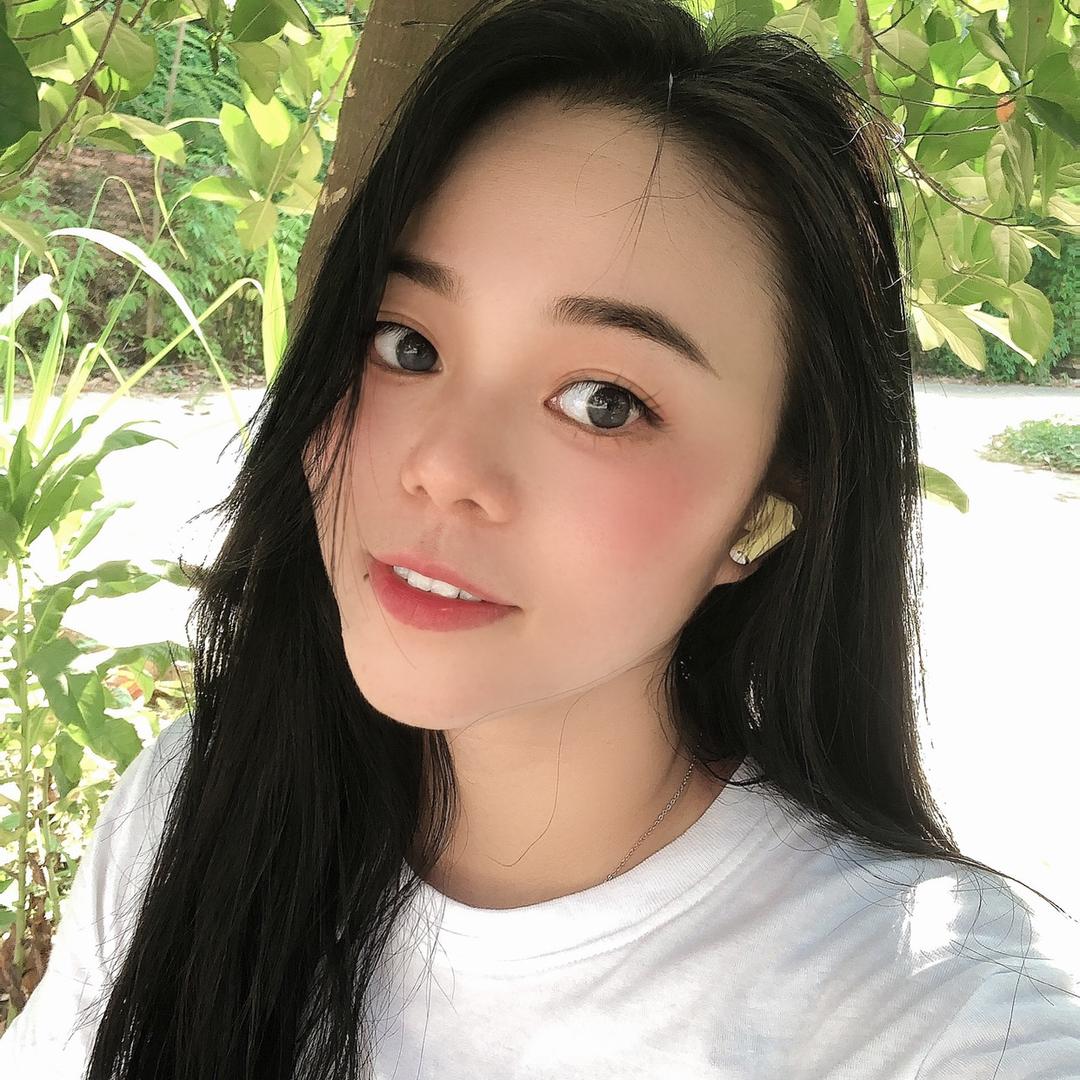 Vicky🍒张