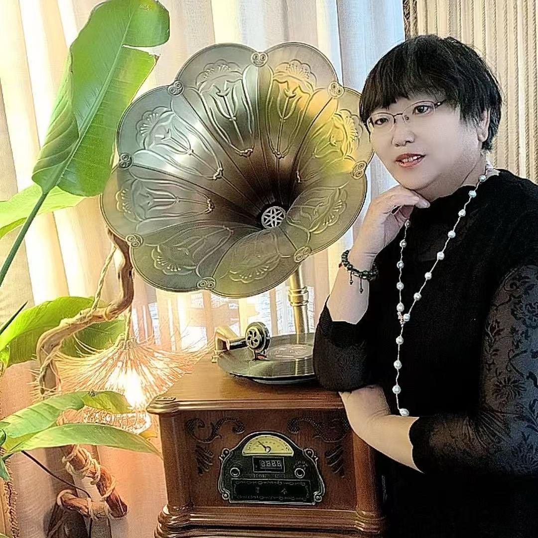 喐嘟奶奶