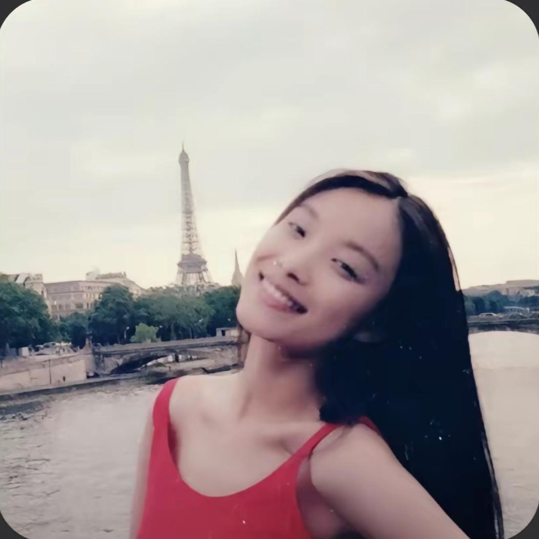 湯小雷.