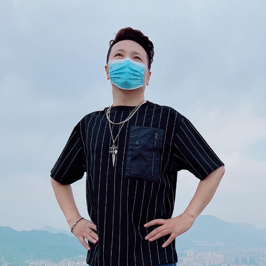 一嗨森一