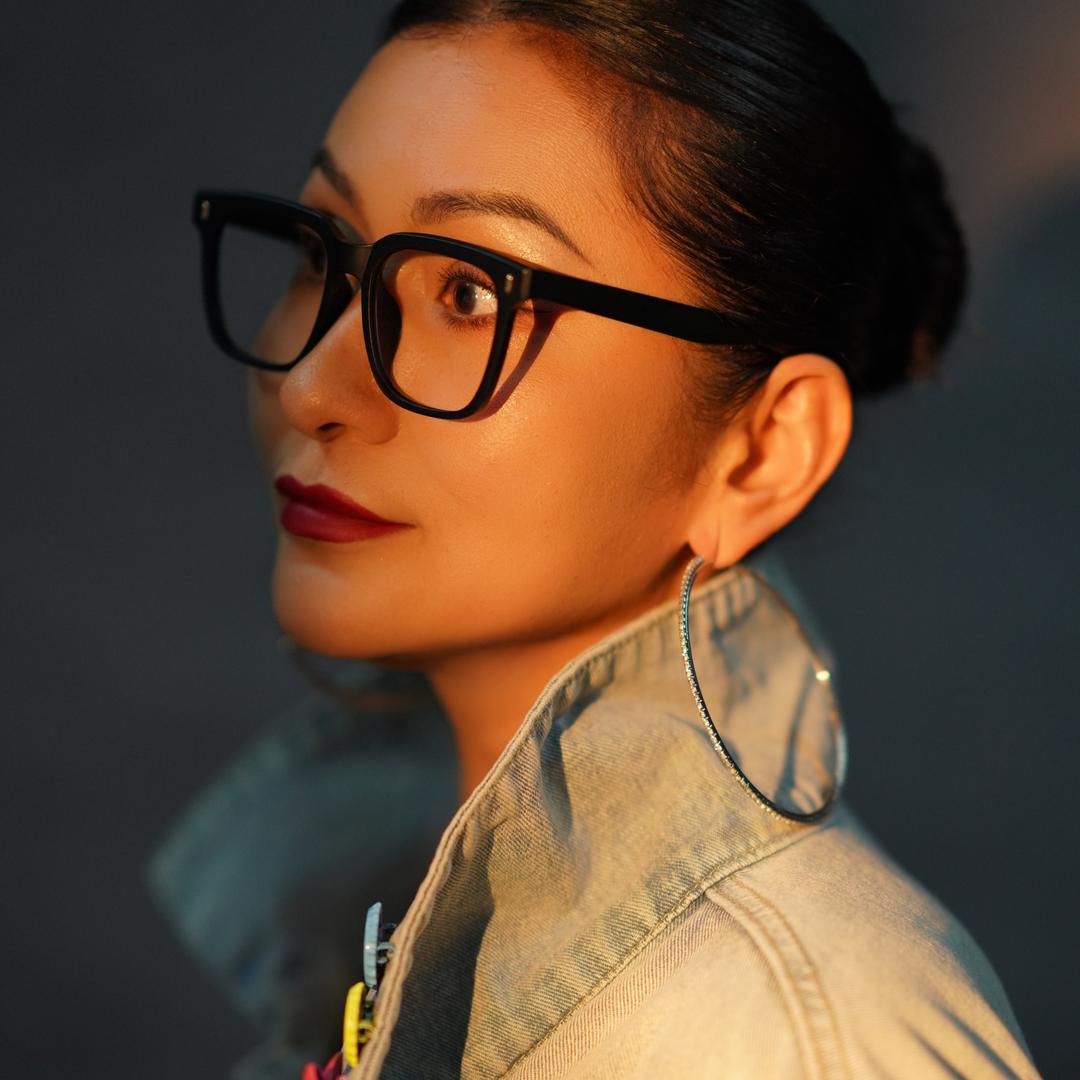 传媒人（热女士）