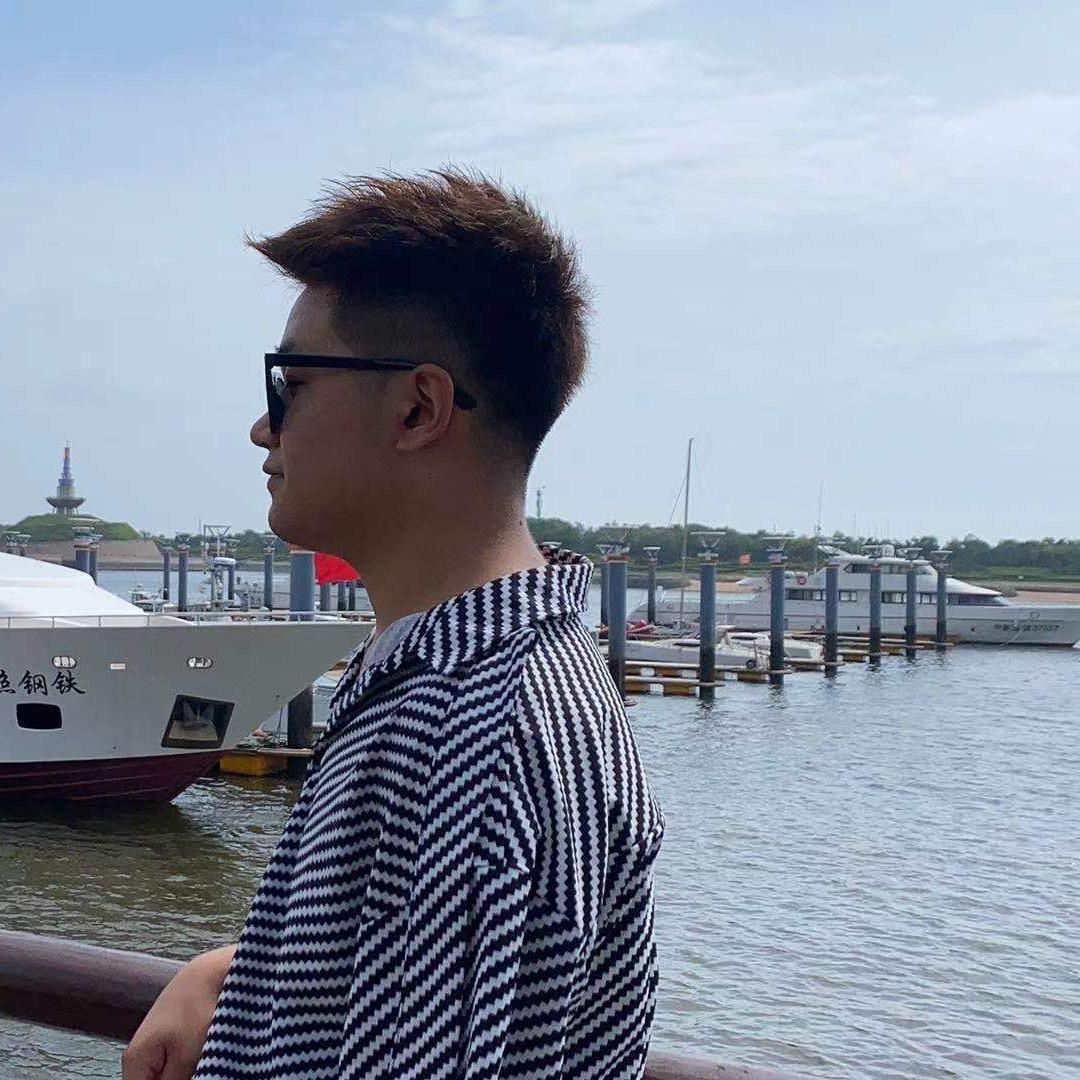 💈💈💈遇见潮牌烫染沙龙