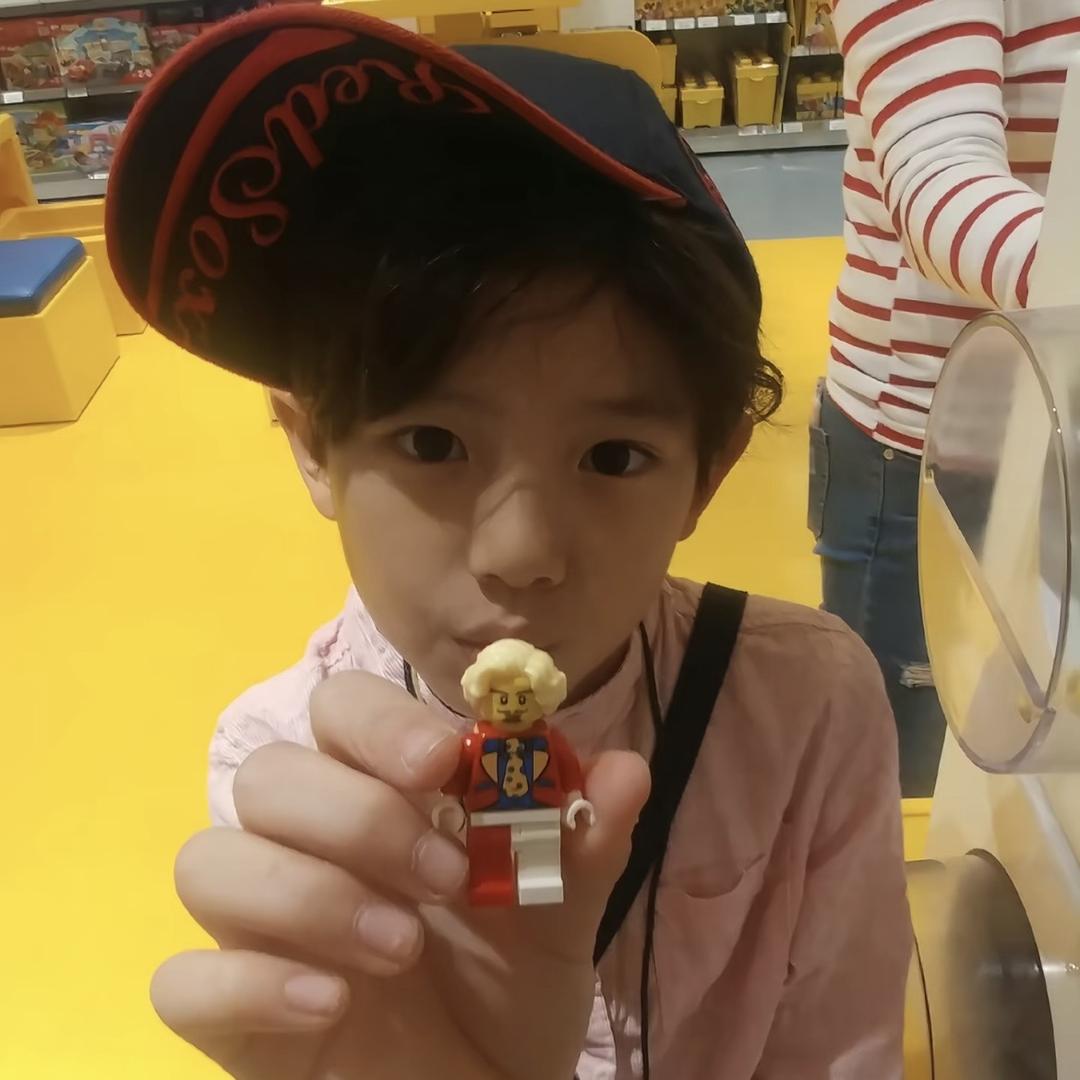 忧郁的艾斯比