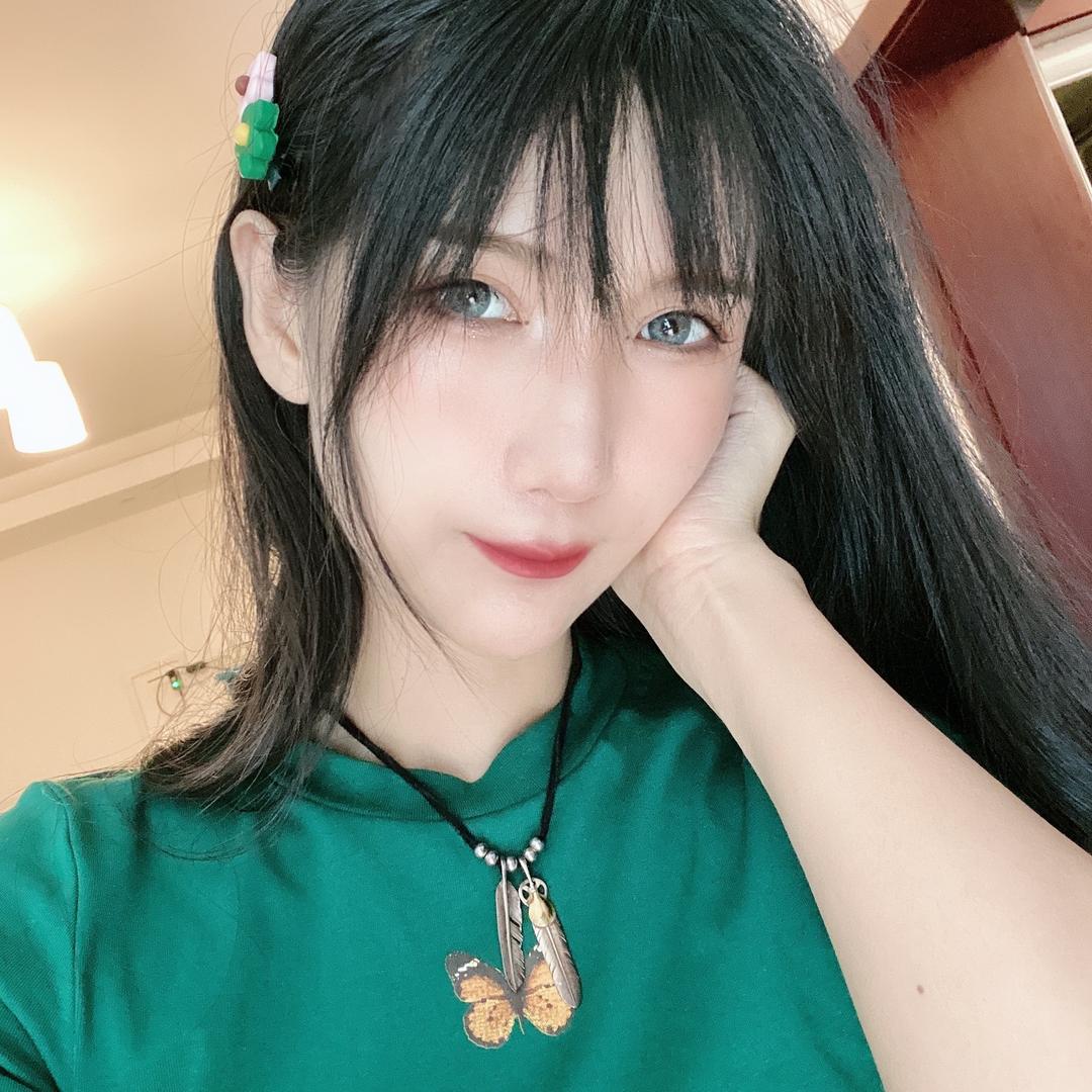 一只小咸鱼呀