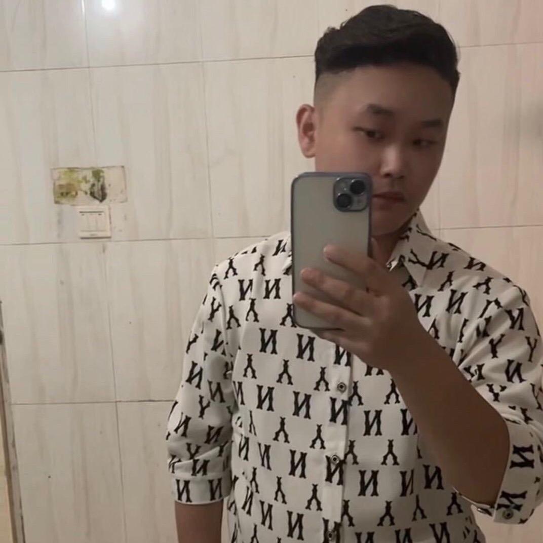御龙在天杨成成