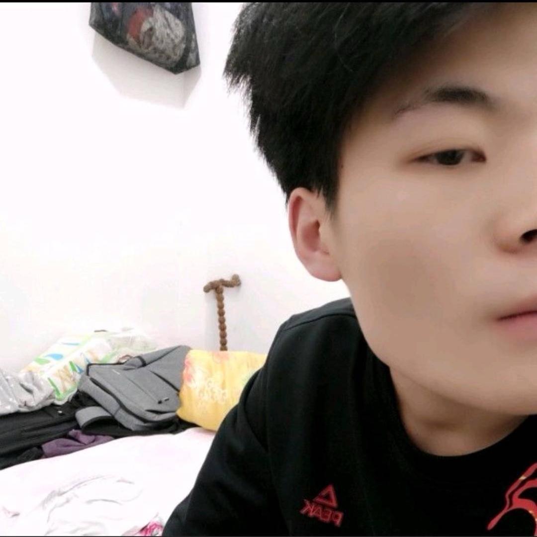 乌云☁️