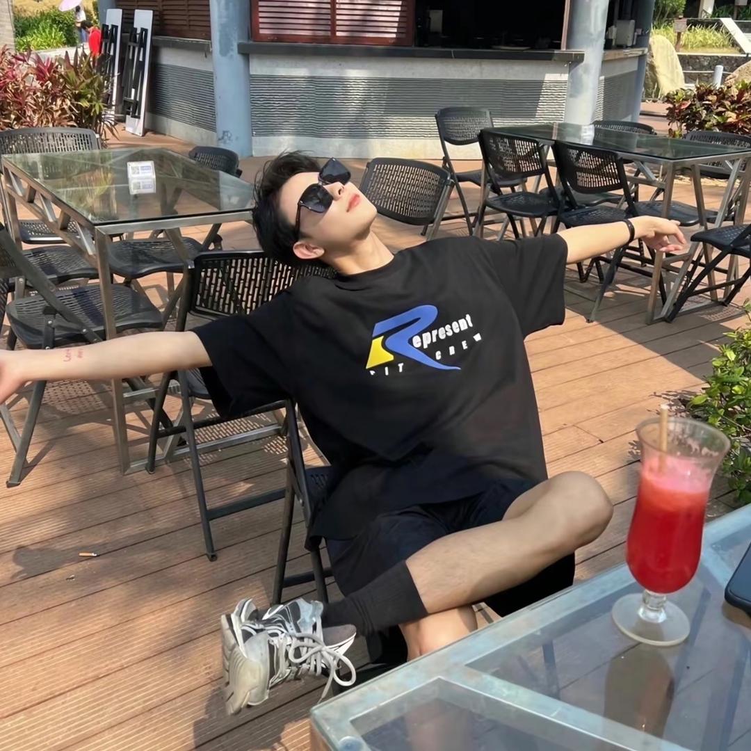 小航 ￴ ￴ ￴￴￴￴ ￴