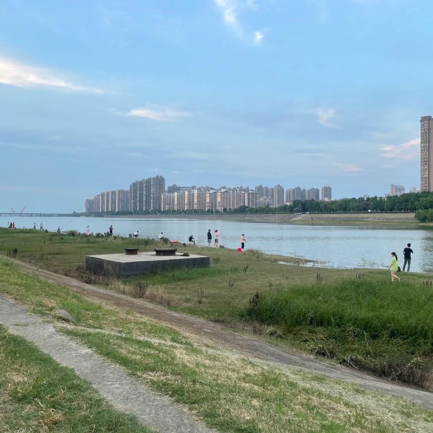 谁都是过客