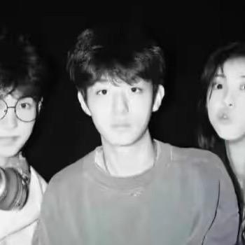 @你总夸我好看.