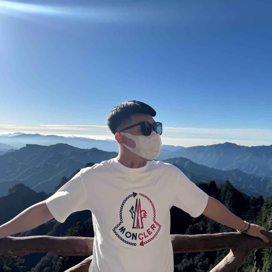 🧢¹⁹⁹⁶⁻⁰²⁻²⁴