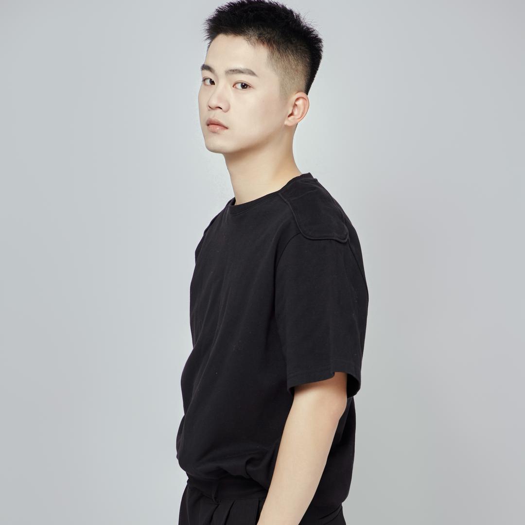 爱吃的小宇