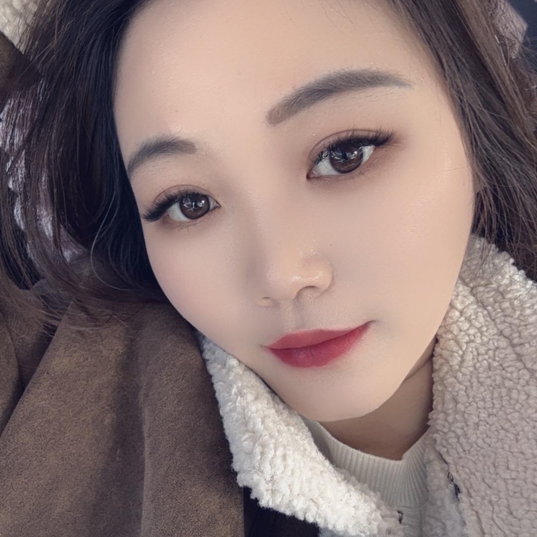 🌈『 唯 』💗