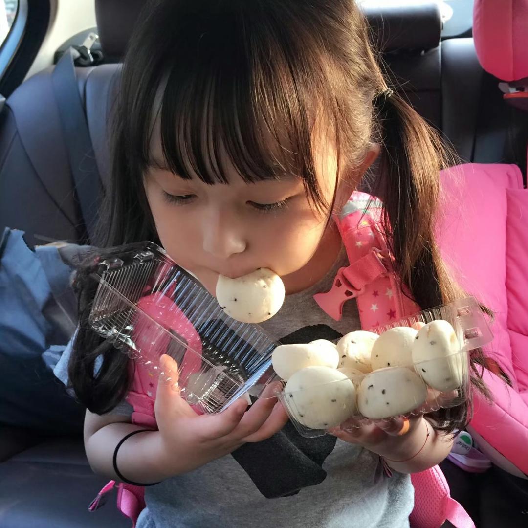 我不吃饭了，谢谢