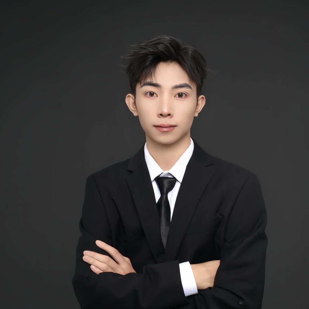 九鼎盛世台球李教练