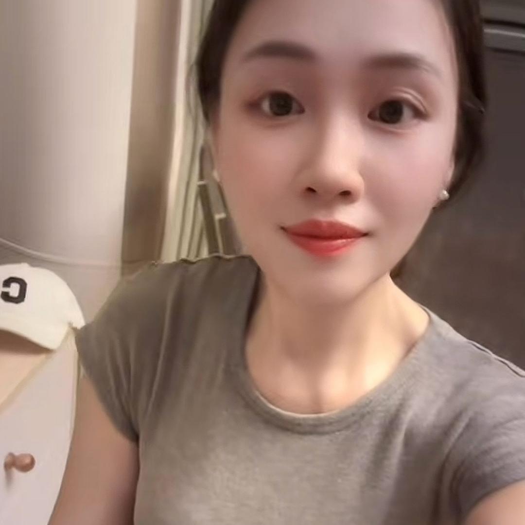 美丽邂逅琪琪